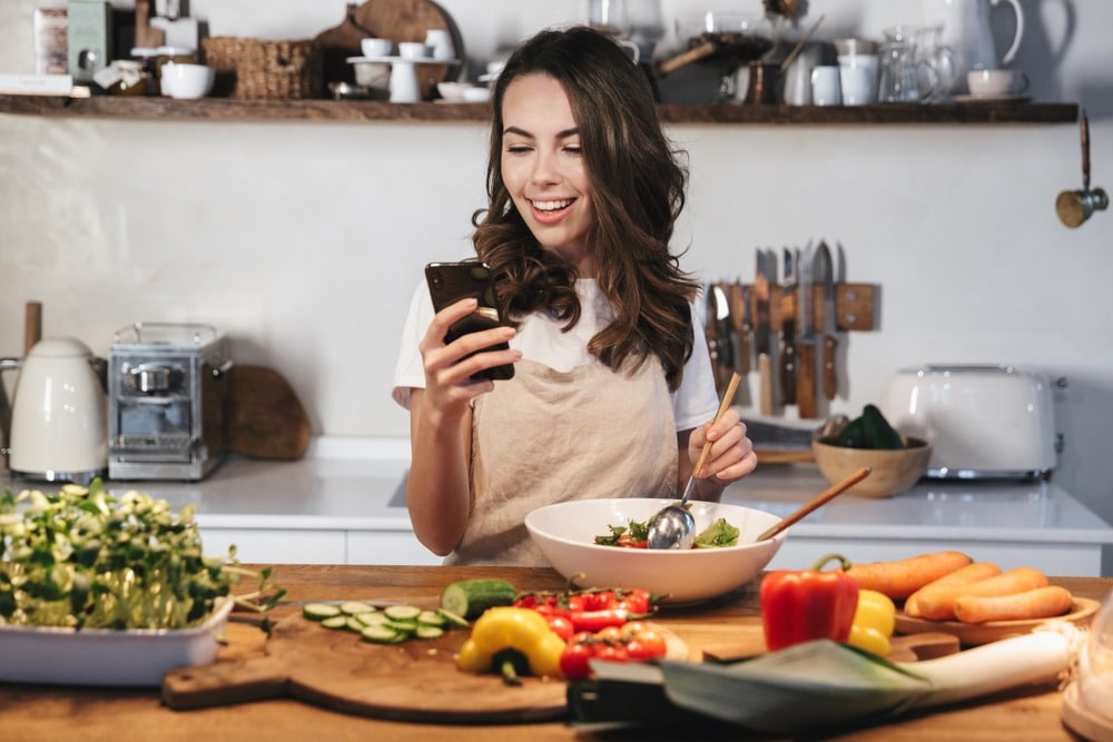 perdre du poids après grossesse, méthodes efficaces, remise en forme post-grossesse, régime après bébé, minceur post-partum, santé après accouchement, retrouver la ligne, programme minceur, alimentation équilibrée, exercices pour maigrir, transformation physique, objectif minceur, habitudes saines, motivation post-grossesse, bien-être après bébé, hydratation, rééquilibrage alimentaire, gestion des portions, sport post-grossesse, routine minceur, corps après bébé, récupération physique, métabolisme boosté, conseils minceur, énergie retrouvée