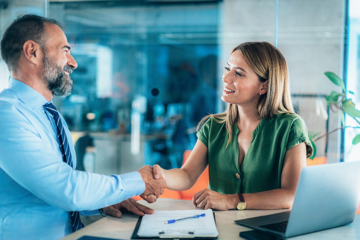 bilan de compétences, réglementation, droit des salariés, financement, Compte Personnel de Formation, CPF, décret 2018-1330, reconversion professionnelle, plan de développement des compétences, AIF, AGEFIPH, CARSAT, aides régionales, organismes prestataires, projet professionnel, phases du bilan, confidentialité, demande de bilan, employeur, choix du prestataire, modalités de financement, congé de reclassement, évaluation des compétences, accompagnement personnalisé, développement professionnel.